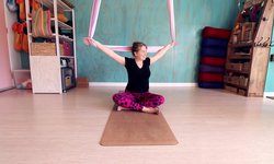 Aerial Active - Seated Flow